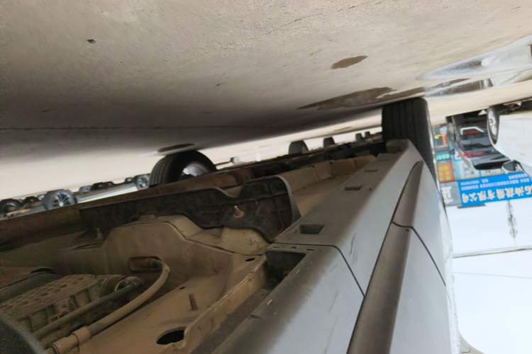 Used Buick Encore 2015 1.4T Automatic Two-Wheel Drive Urban Leading Model Left Side Sill