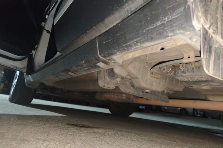 Used Buick Encore 2015 1.4T Automatic Two-Wheel Drive Urban Elite Version Left Side Sill