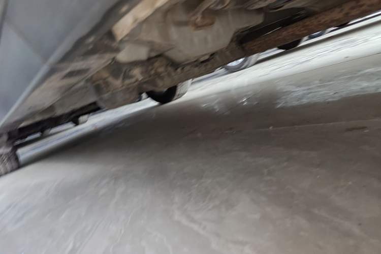Used Buick Encore 2015 1.4T Automatic Two-Wheel Drive Urban Elite Version Left Side Sill