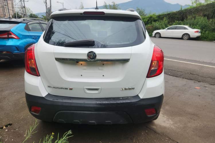 Used Buick Encore 2015 1.4T Automatic Two-Wheel Drive Urban Elite Version Rear
