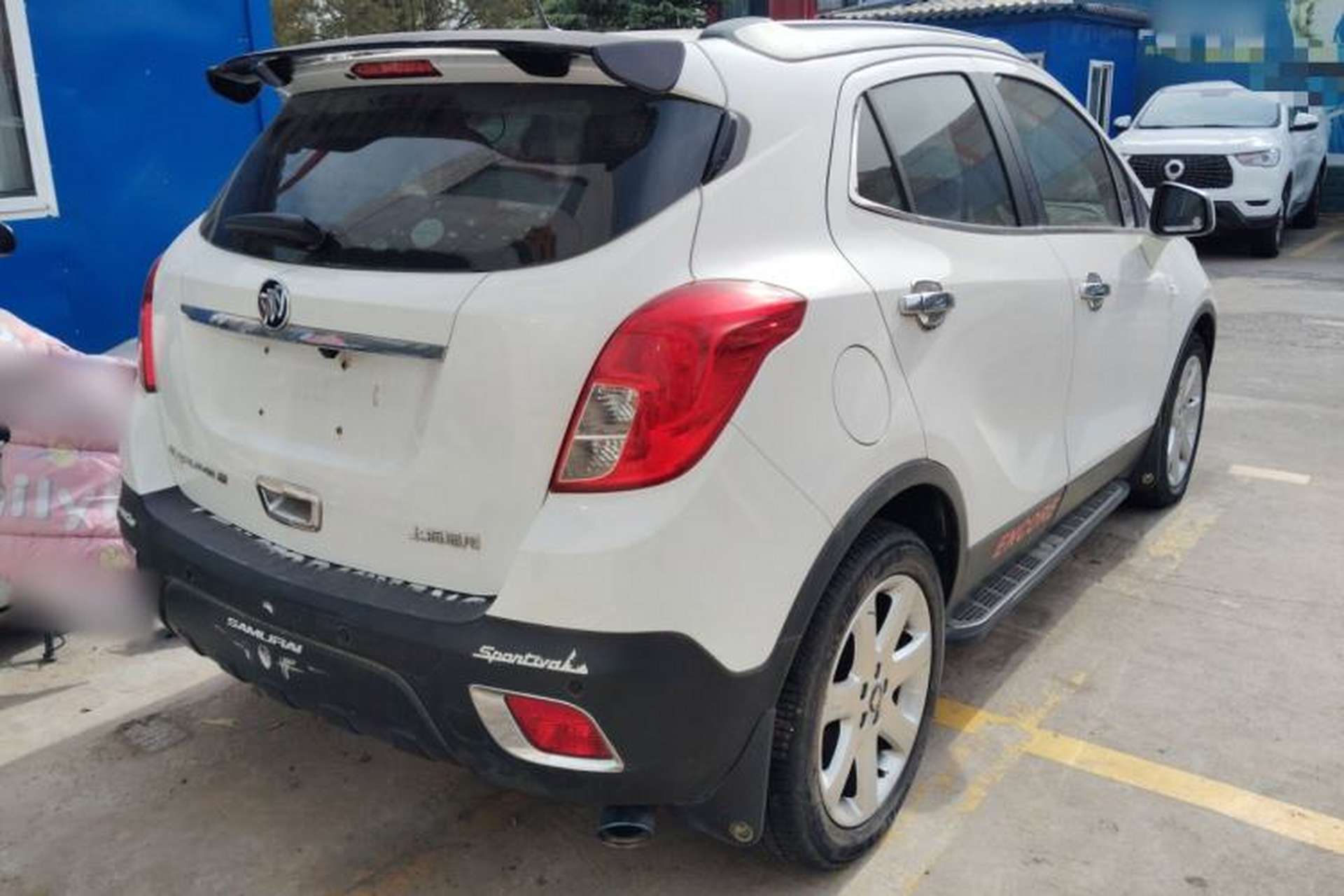 Used Buick Encore 2015 1.4T Automatic Two-Wheel Drive Urban Elite Version Rear Right 45 Deg