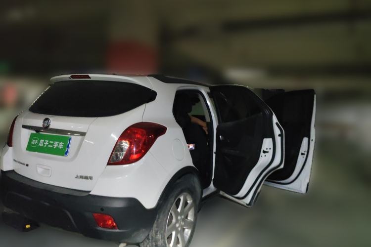 Used Buick Encore 2015 1.4T Automatic Two-Wheel Drive Urban Elite Version Rear Right 45 Deg