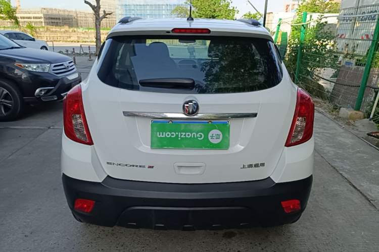 Used Buick Encore 2015 1.4T Automatic Two-Wheel Drive Urban Elite Version Rear