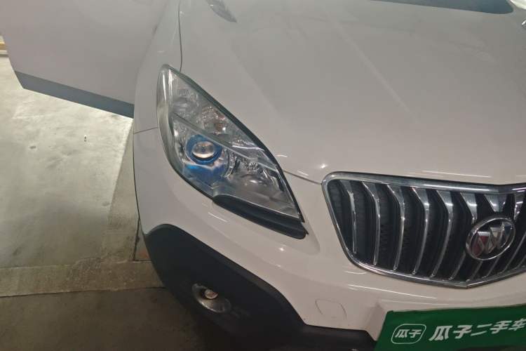 Used Buick Encore 2015 1.4T Automatic Two-Wheel Drive Urban Elite Version Right Front Headlight
