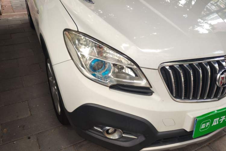 Used Buick Encore 2015 1.4T Automatic Two-Wheel Drive Urban Leading Model Right Front Headlight