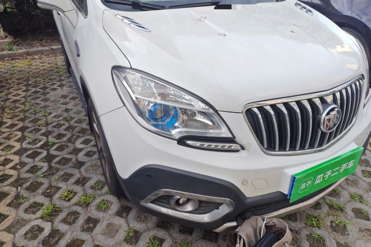 Used Buick Encore 2015 1.4T Automatic Two-Wheel Drive Urban Elite Version Right Front Headlight