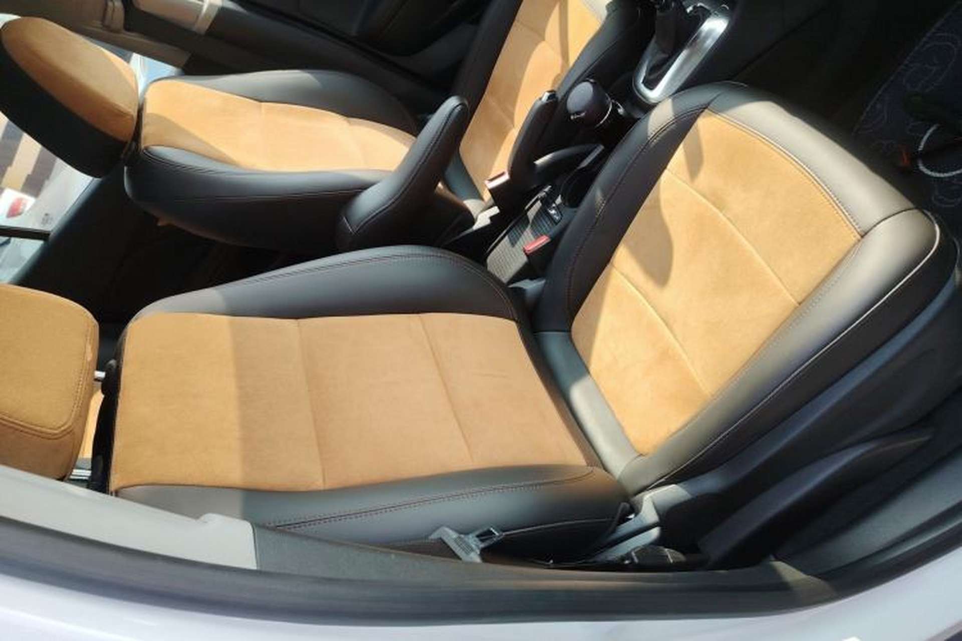 Used Buick Encore 2015 1.4T Automatic Two-Wheel Drive Urban Leading Model Right Front Seat