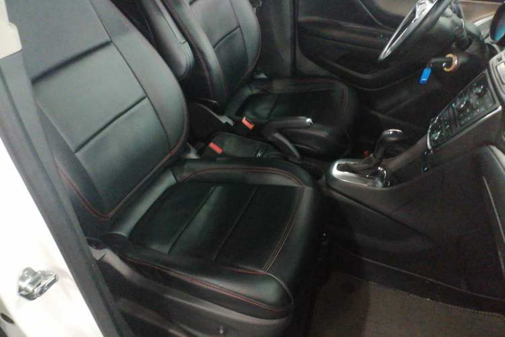 Used Buick Encore 2015 1.4T Automatic Two-Wheel Drive Urban Elite Version Right Front Seat
