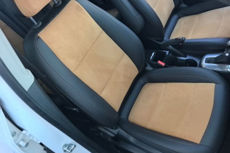 Used Buick Encore 2015 1.4T Automatic Two-Wheel Drive Urban Leading Model Right Front Seat