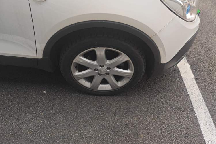 Used Buick Encore 2015 1.4T Automatic Two-Wheel Drive Urban Elite Version Right Front Wheel Hub