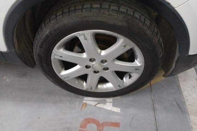 Used Buick Encore 2015 1.4T Automatic Two-Wheel Drive Urban Elite Version Right Front Wheel Hub