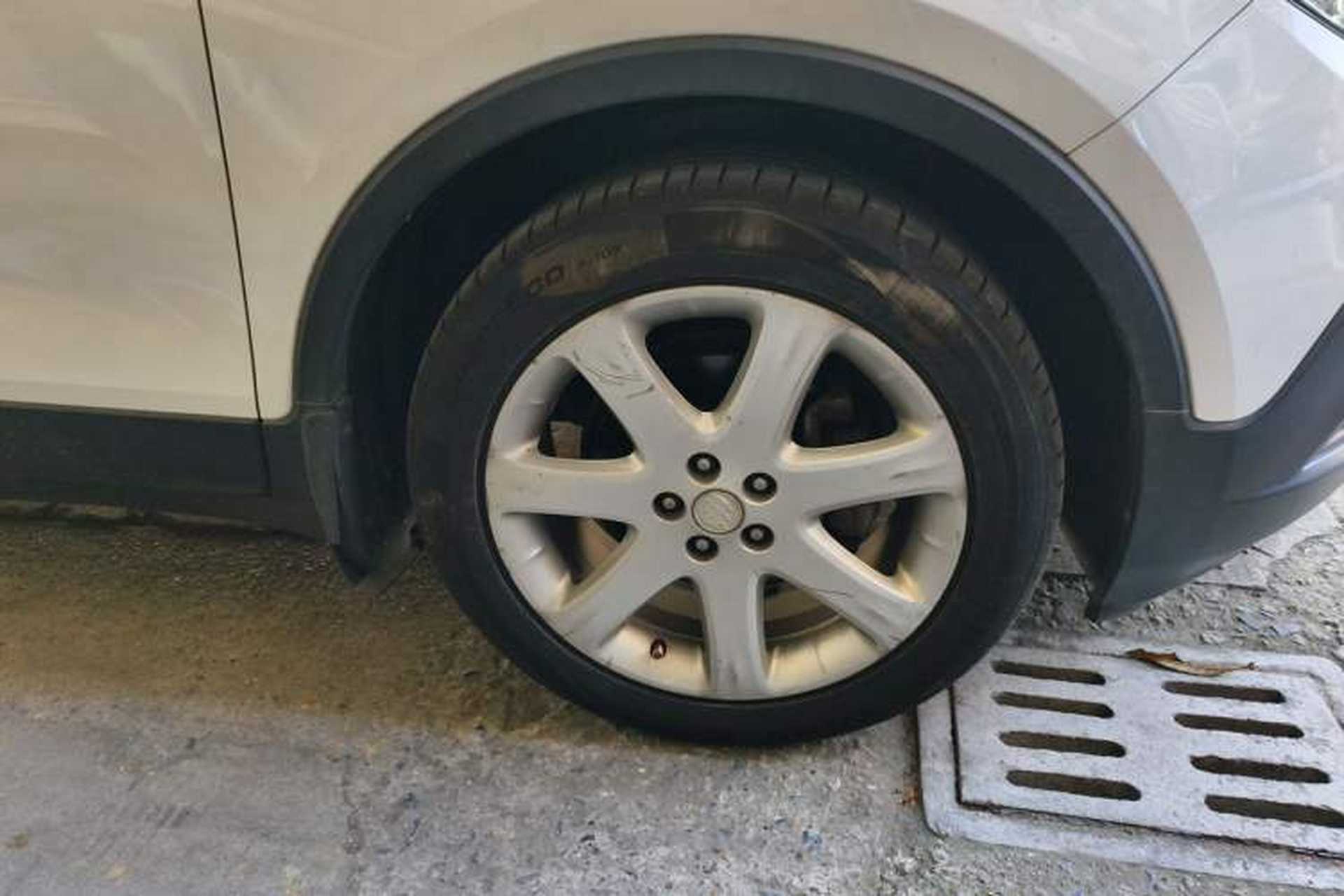 Used Buick Encore 2015 1.4T Automatic Two-Wheel Drive Urban Elite Version Right Front Wheel Hub