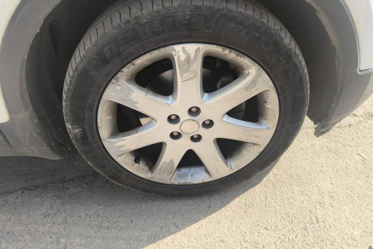 Used Buick Encore 2015 1.4T Automatic Two-Wheel Drive Urban Elite Version Right Front Wheel Hub