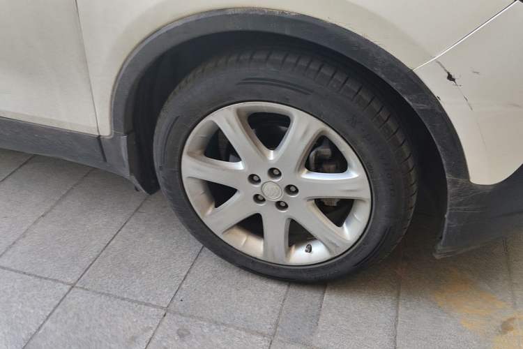 Used Buick Encore 2015 1.4T Automatic Two-Wheel Drive Urban Elite Version Right Front Wheel Hub