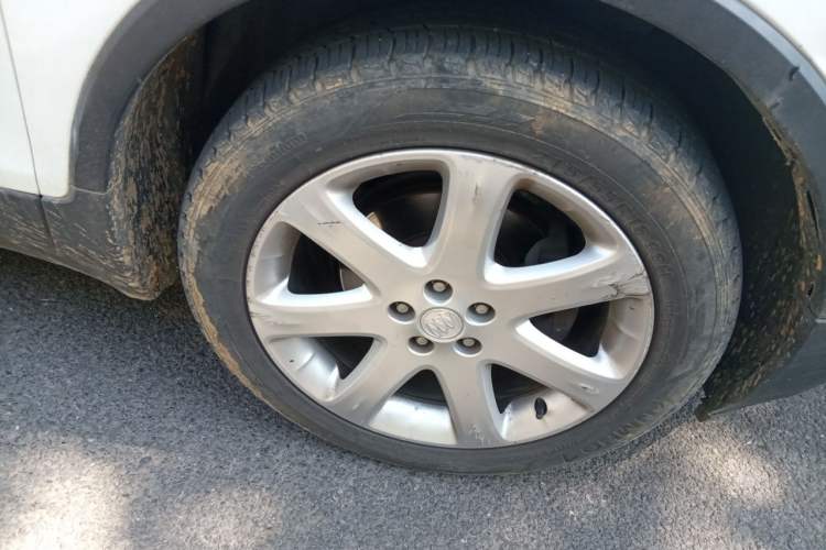 Used Buick Encore 2015 1.4T Automatic Two-Wheel Drive Urban Elite Version Right Front Wheel Hub
