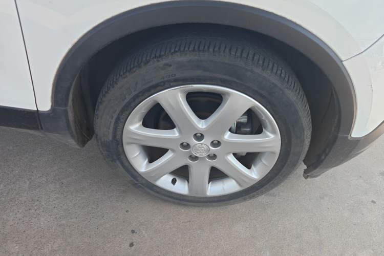 Used Buick Encore 2015 1.4T Automatic Two-Wheel Drive Urban Elite Version Right Front Wheel Hub