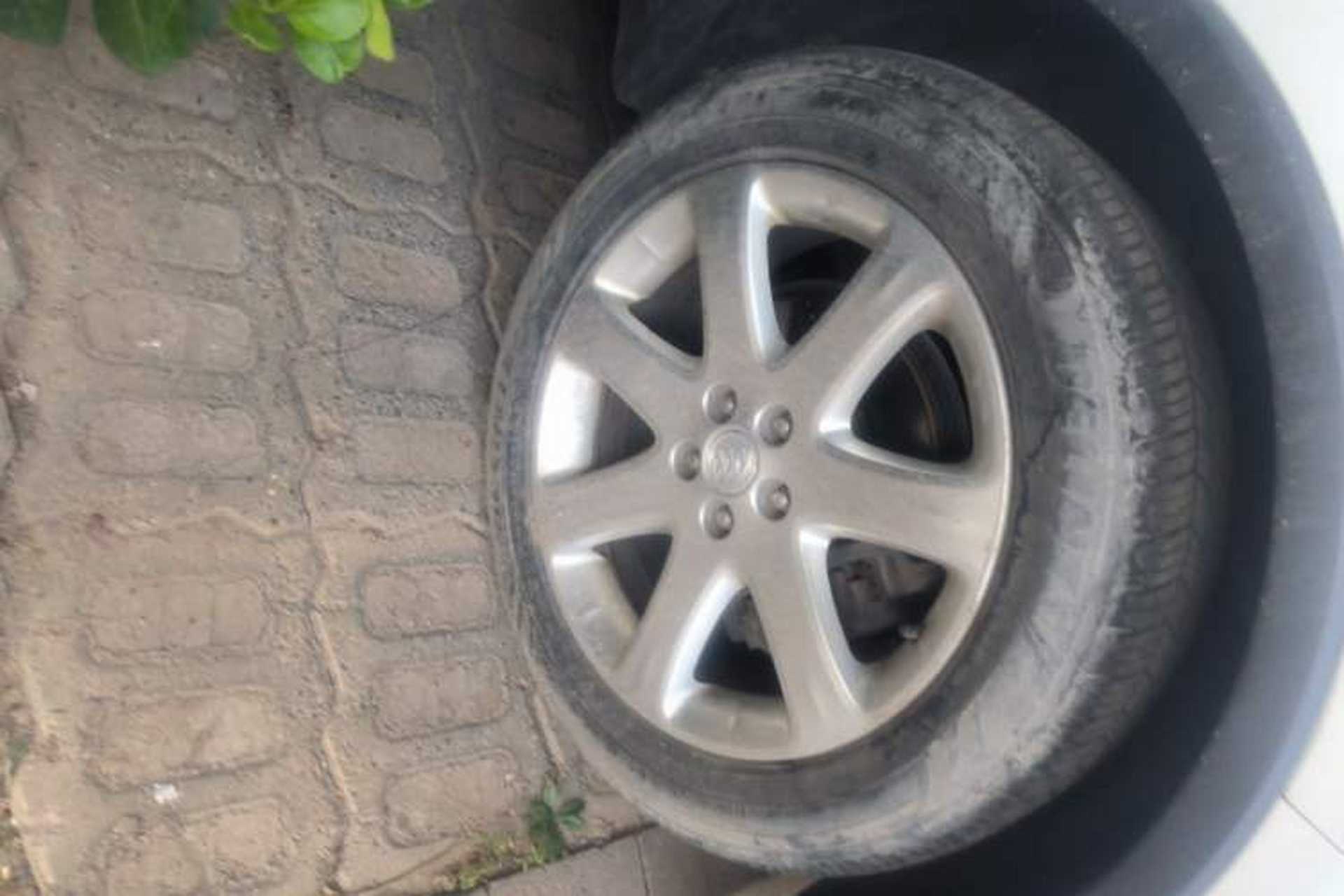 Used Buick Encore 2015 1.4T Automatic Two-Wheel Drive Urban Leading Model Right Front Wheel Hub
