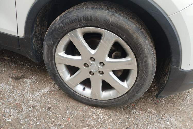 Used Buick Encore 2015 1.4T Automatic Two-Wheel Drive Urban Elite Version Right Front Wheel Hub