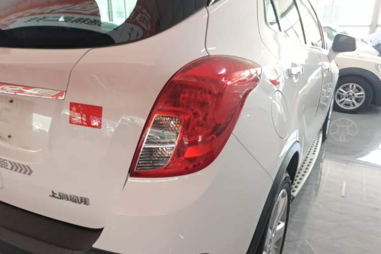 Used Buick Encore 2015 1.4T Automatic Two-Wheel Drive Urban Elite Version Right Rear Taillight