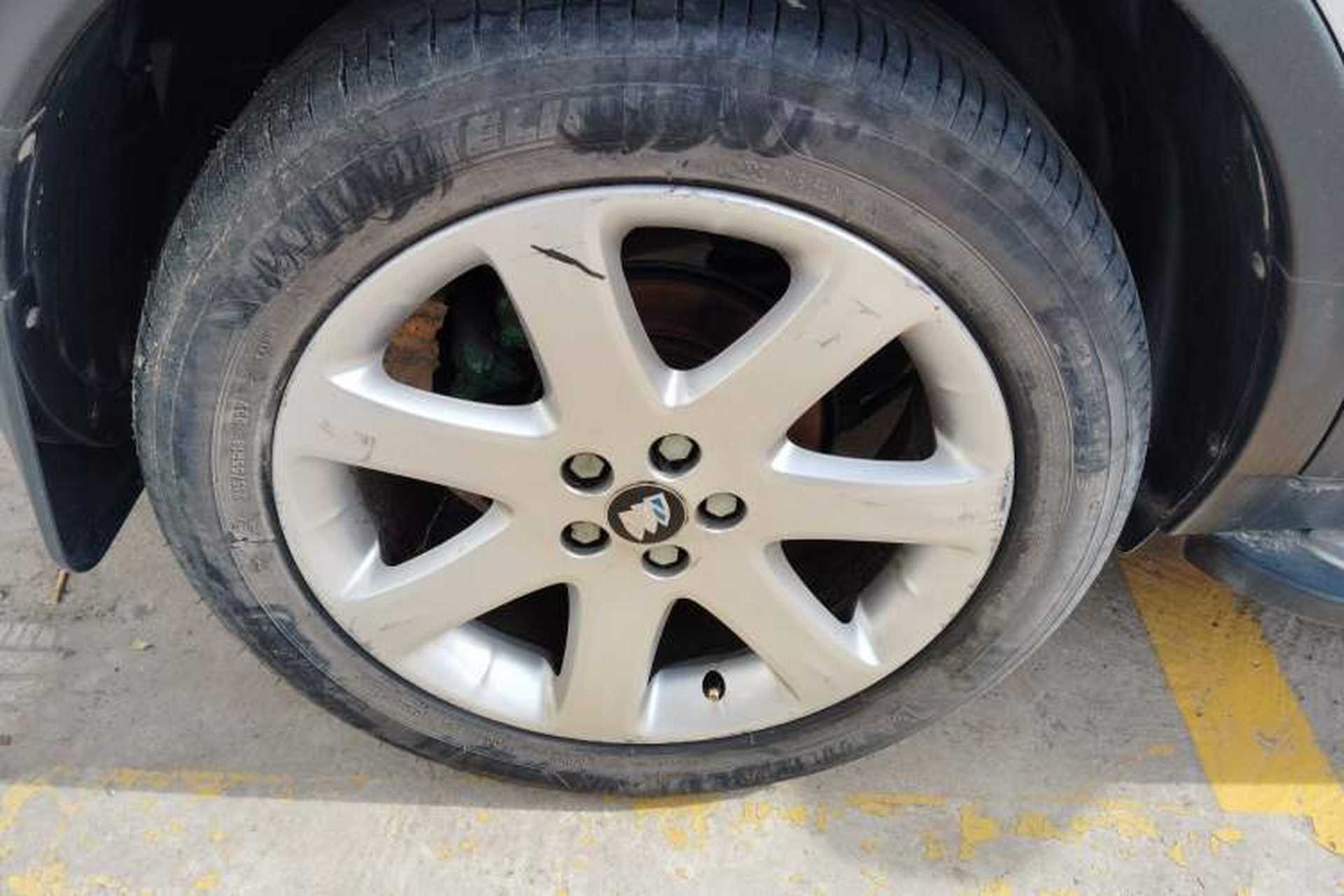 Used Buick Encore 2015 1.4T Automatic Two-Wheel Drive Urban Elite Version Right Rear Wheel Hub