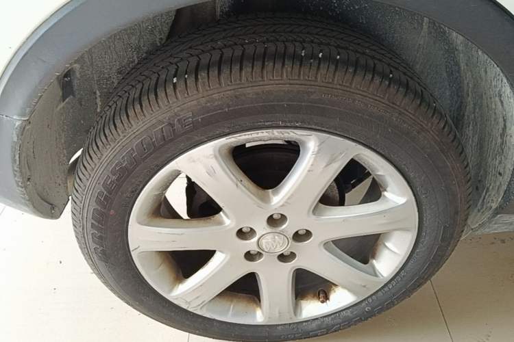 Used Buick Encore 2015 1.4T Automatic Two-Wheel Drive Urban Elite Version Right Rear Wheel Hub
