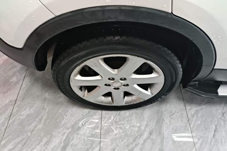 Used Buick Encore 2015 1.4T Automatic Two-Wheel Drive Urban Leading Model Right Rear Wheel Hub