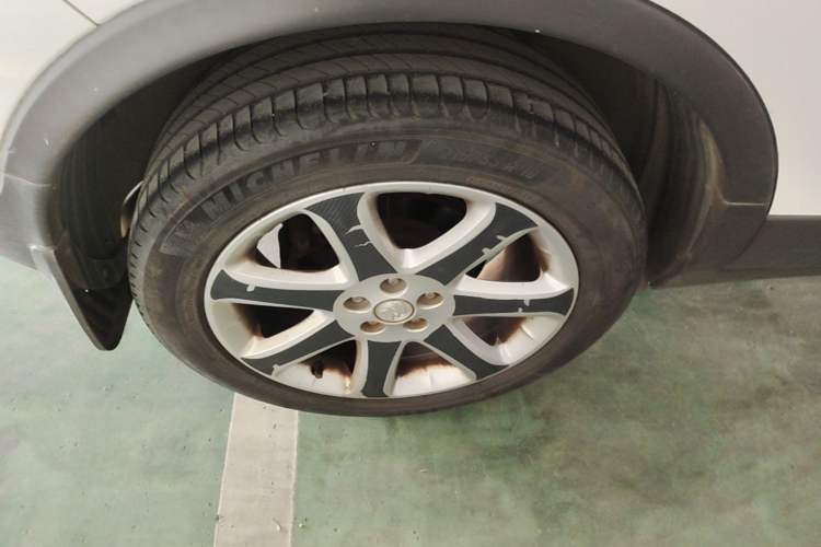 Used Buick Encore 2015 1.4T Manual Two-Wheel Drive Urban Advanced Model Right Rear Wheel Hub