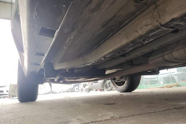 Used Buick Encore 2015 1.4T Automatic Two-Wheel Drive Urban Leading Model Right Side Sill