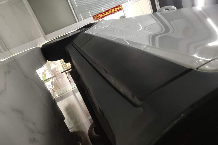 Used Buick Encore 2015 1.4T Automatic Two-Wheel Drive Urban Elite Version Right Side Sill