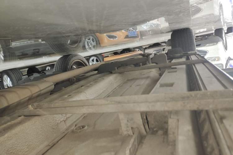 Used Buick Encore 2015 1.4T Automatic Two-Wheel Drive Urban Elite Version Right Side Sill