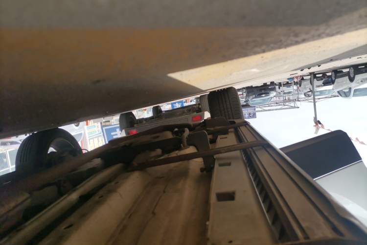 Used Buick Encore 2015 1.4T Automatic Two-Wheel Drive Urban Elite Version Right Side Sill