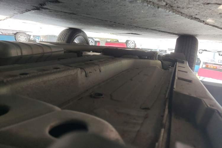 Used Buick Encore 2015 1.4T Automatic Two-Wheel Drive Urban Elite Version Right Side Sill