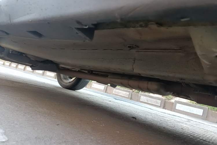 Used Buick Encore 2015 1.4T Automatic Two-Wheel Drive Urban Elite Version Right Side Sill