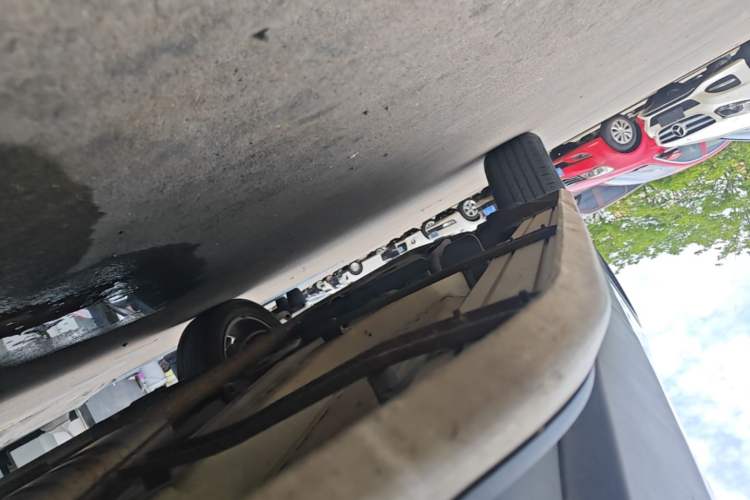 Used Buick Encore 2015 1.4T Manual Two-Wheel Drive Urban Advanced Model Right Side Sill