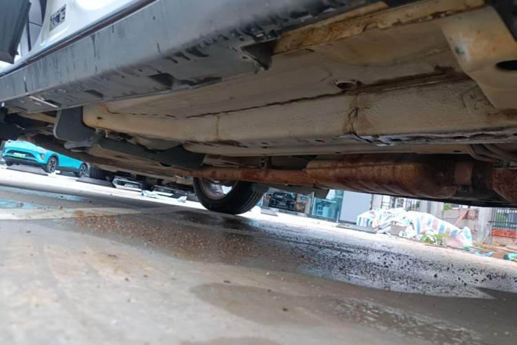 Used Buick Encore 2015 1.4T Automatic Two-Wheel Drive Urban Elite Version Right Side Sill