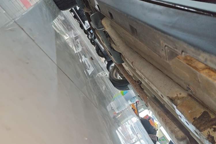 Used Buick Encore 2015 1.4T Manual Two-Wheel Drive Urban Advanced Model Right Side Sill