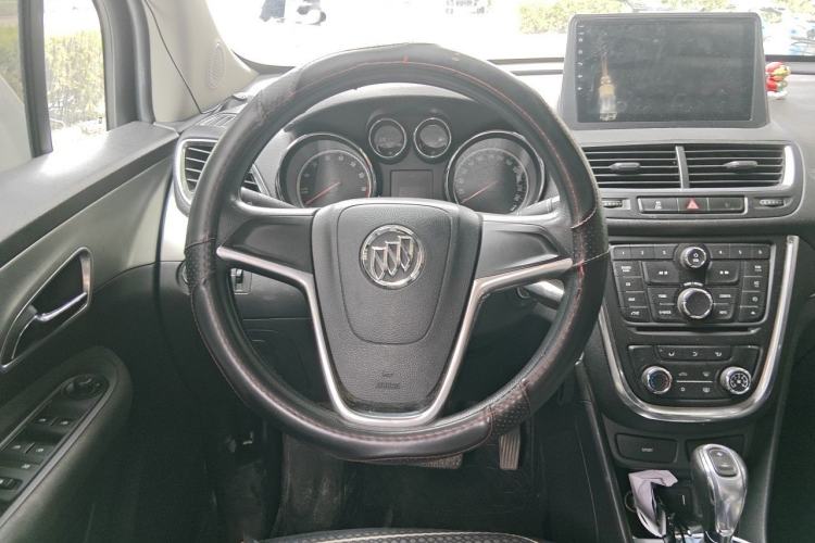 Used Buick Encore 2015 1.4T Automatic Two-Wheel Drive Urban Elite Version Steering Wheel