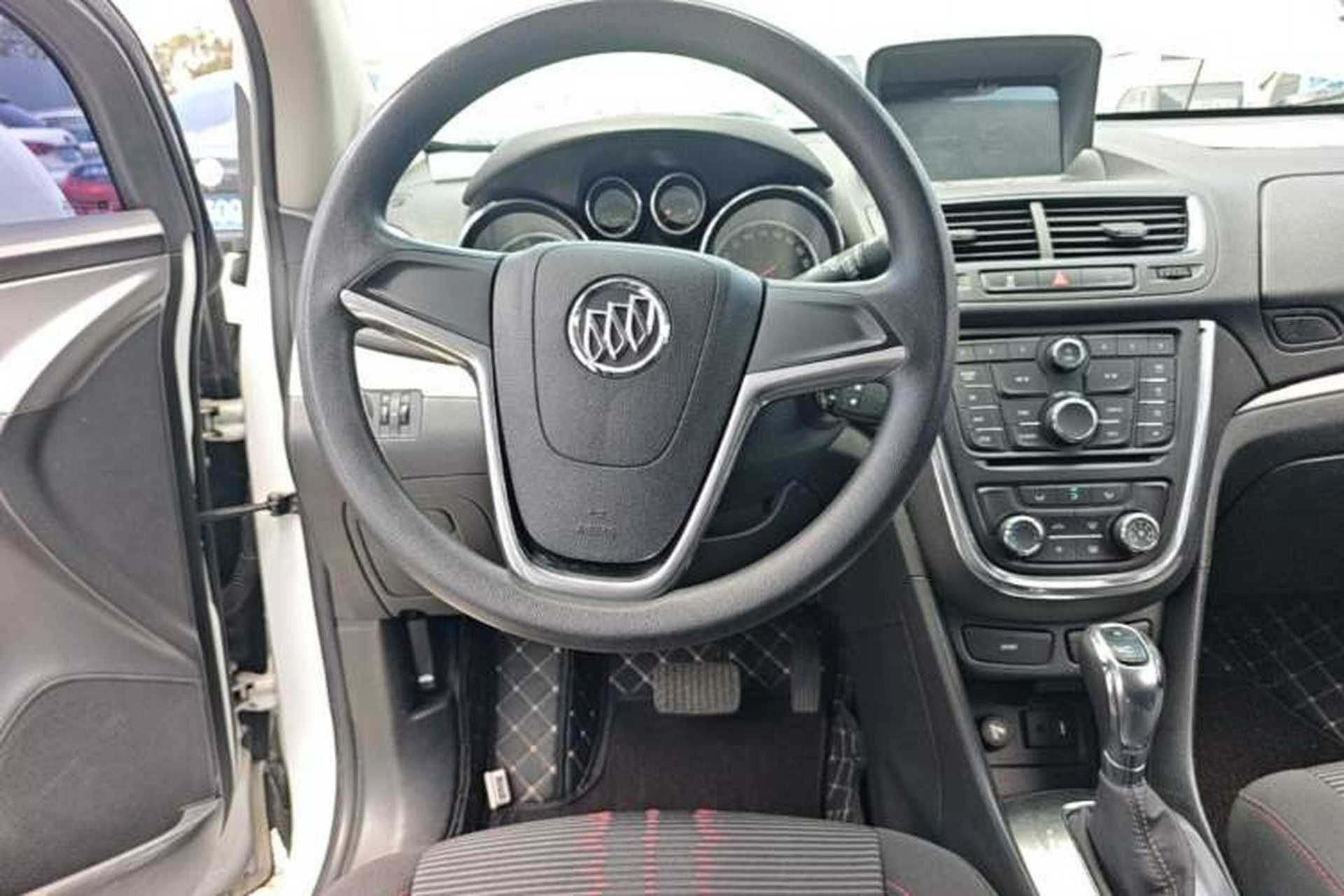 Used Buick Encore 2015 1.4T Automatic Two-Wheel Drive Urban Elite Version Steering Wheel
