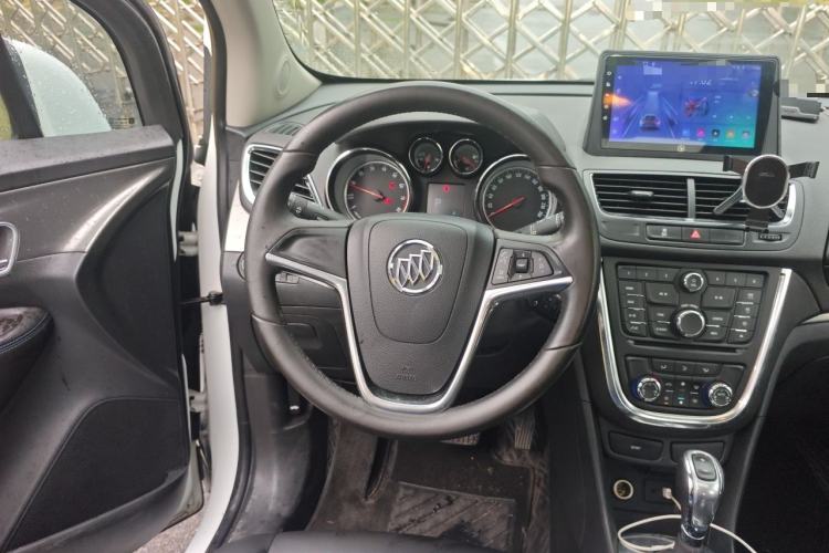 Used Buick Encore 2015 1.4T Automatic Two-Wheel Drive Urban Leading Model Steering Wheel