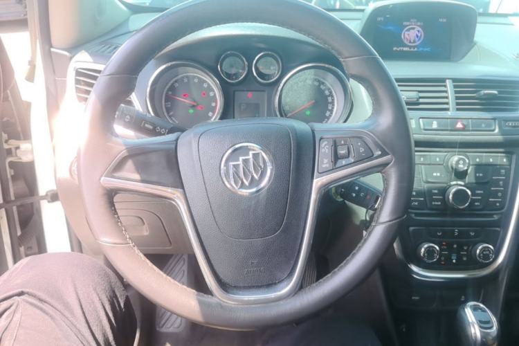 Used Buick Encore 2015 1.4T Automatic Two-Wheel Drive Urban Leading Model Steering Wheel