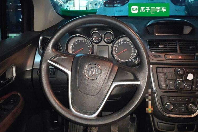 Used Buick Encore 2015 1.4T Manual Two-Wheel Drive Urban Advanced Model Steering Wheel