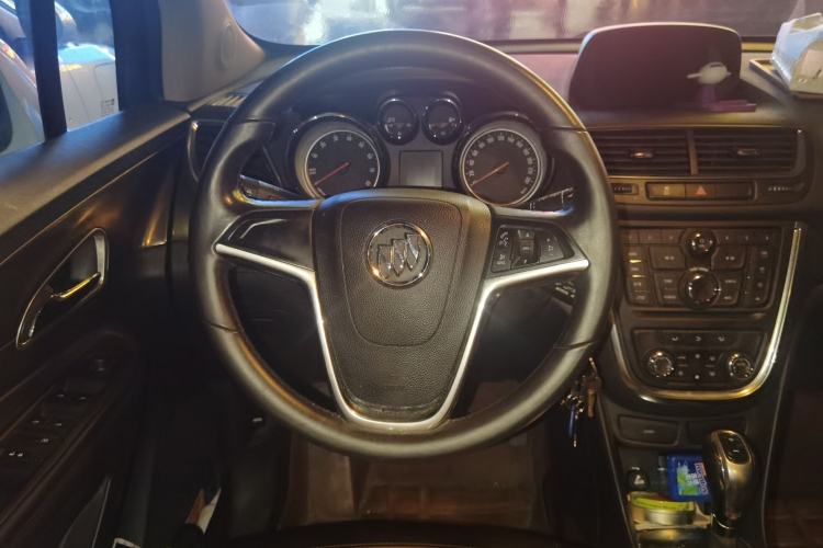 Used Buick Encore 2015 1.4T Automatic Two-Wheel Drive Urban Leading Model Steering Wheel