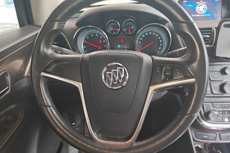 Used Buick Encore 2015 1.4T Automatic Two-Wheel Drive Urban Leading Model Steering Wheel