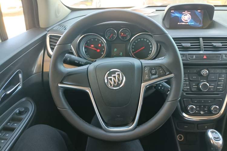 Used Buick Encore 2015 1.4T Automatic Two-Wheel Drive Urban Leading Model Steering Wheel