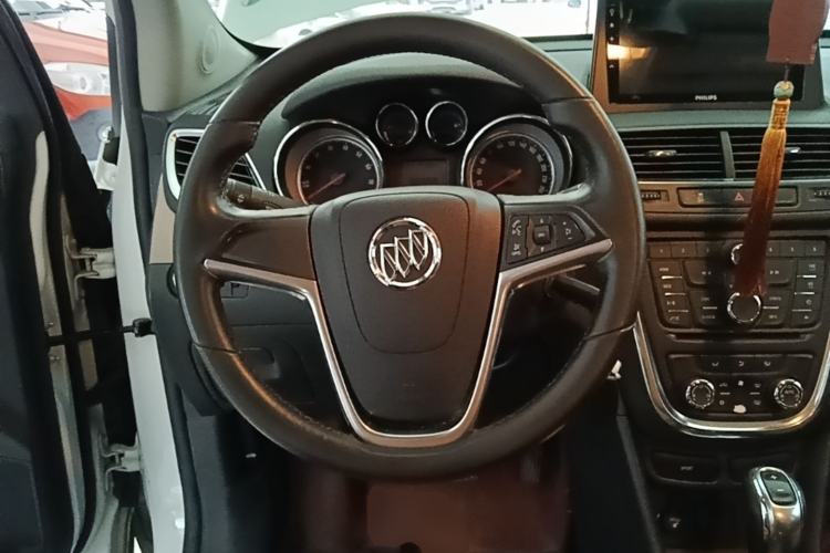 Used Buick Encore 2015 1.4T Automatic Two-Wheel Drive Urban Leading Model Steering Wheel