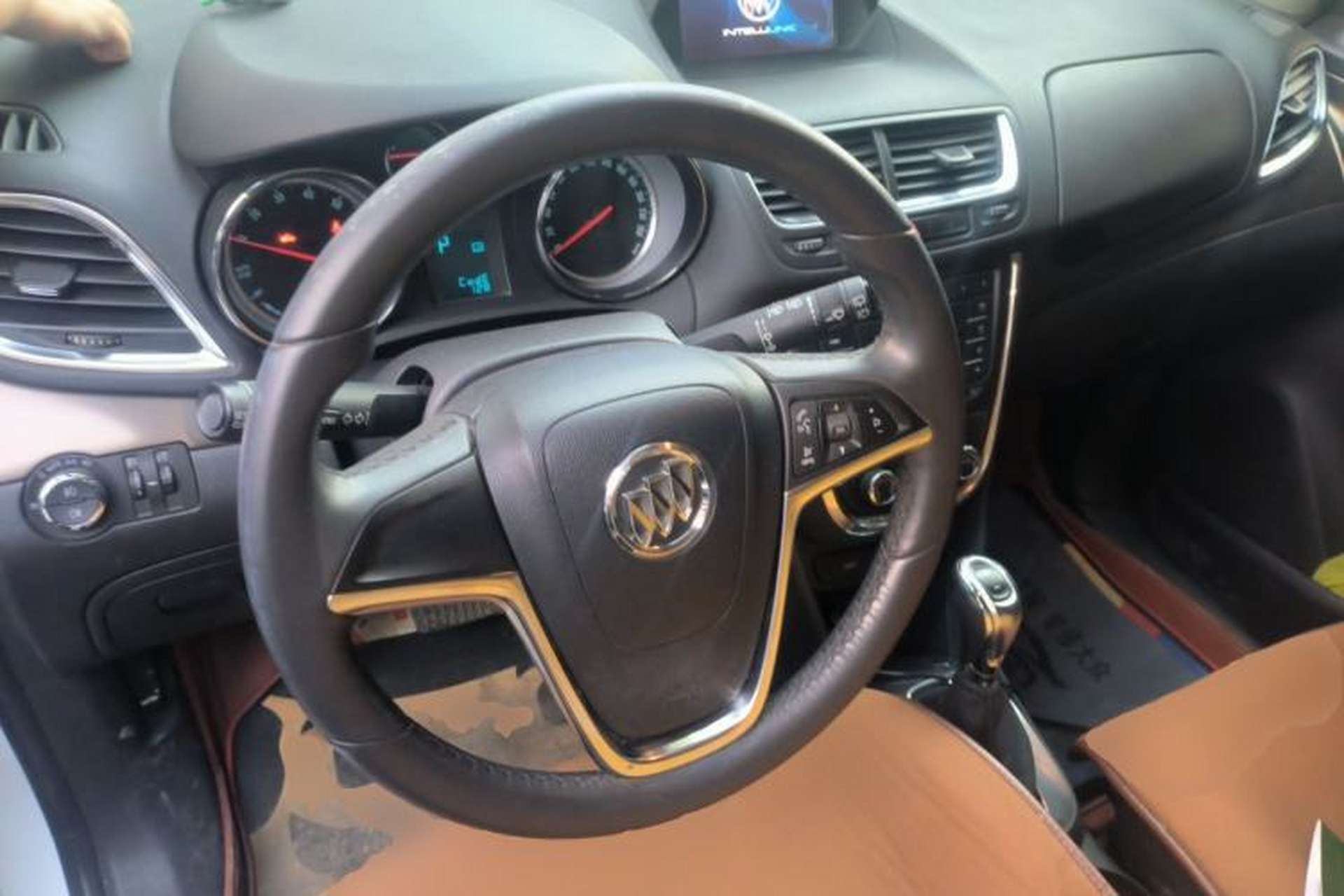 Used Buick Encore 2015 1.4T Automatic Two-Wheel Drive Urban Leading Model Steering Wheel