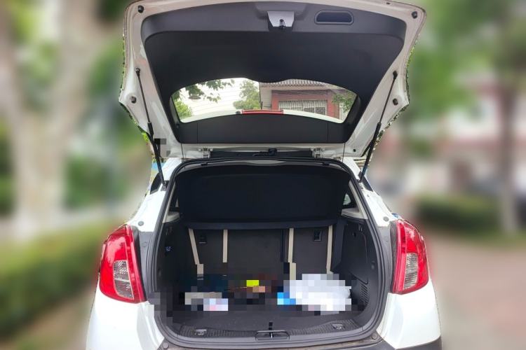 Used Buick Encore 2015 1.4T Automatic Two-Wheel Drive Urban Elite Version Trunk
