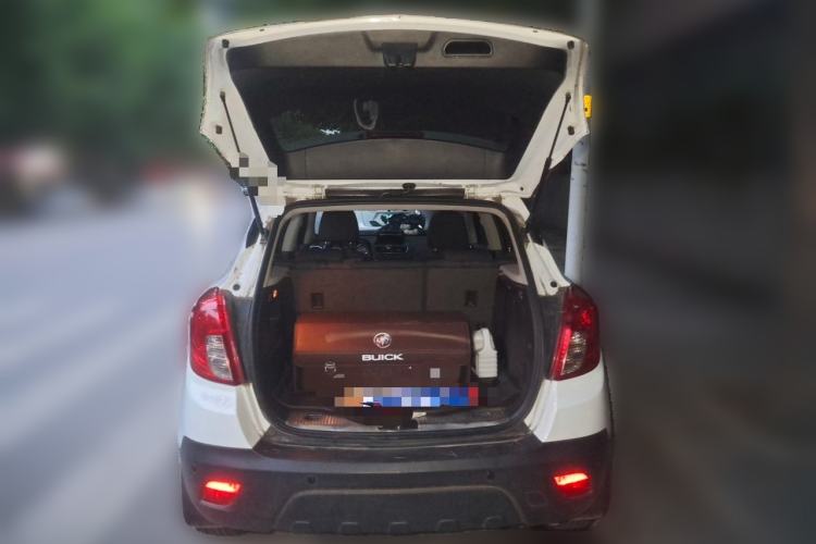 Used Buick Encore 2015 1.4T Automatic Two-Wheel Drive Urban Elite Version Trunk