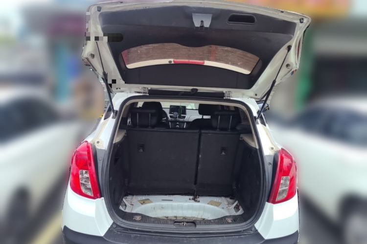 Used Buick Encore 2015 1.4T Automatic Two-Wheel Drive Urban Elite Version Trunk