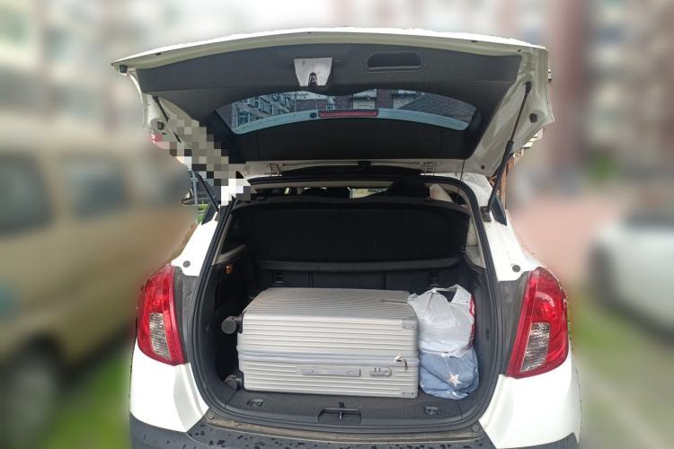 Used Buick Encore 2015 1.4T Automatic Two-Wheel Drive Urban Elite Version Trunk